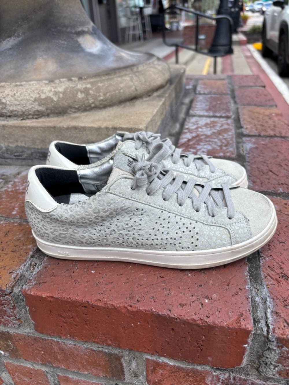 P448 sneakers size 36